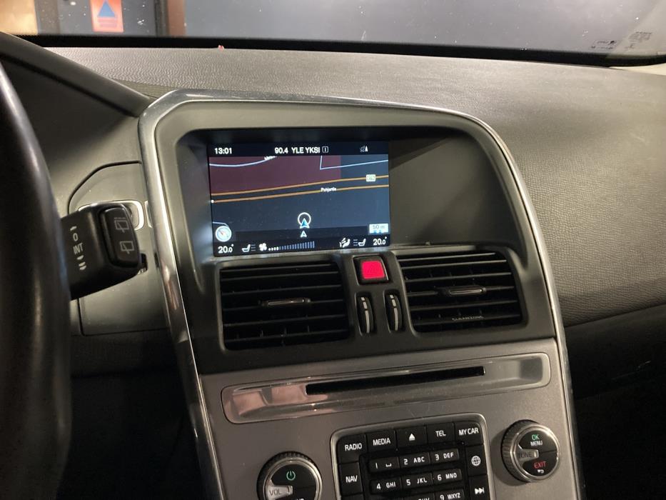 VOLVO XC60 2017