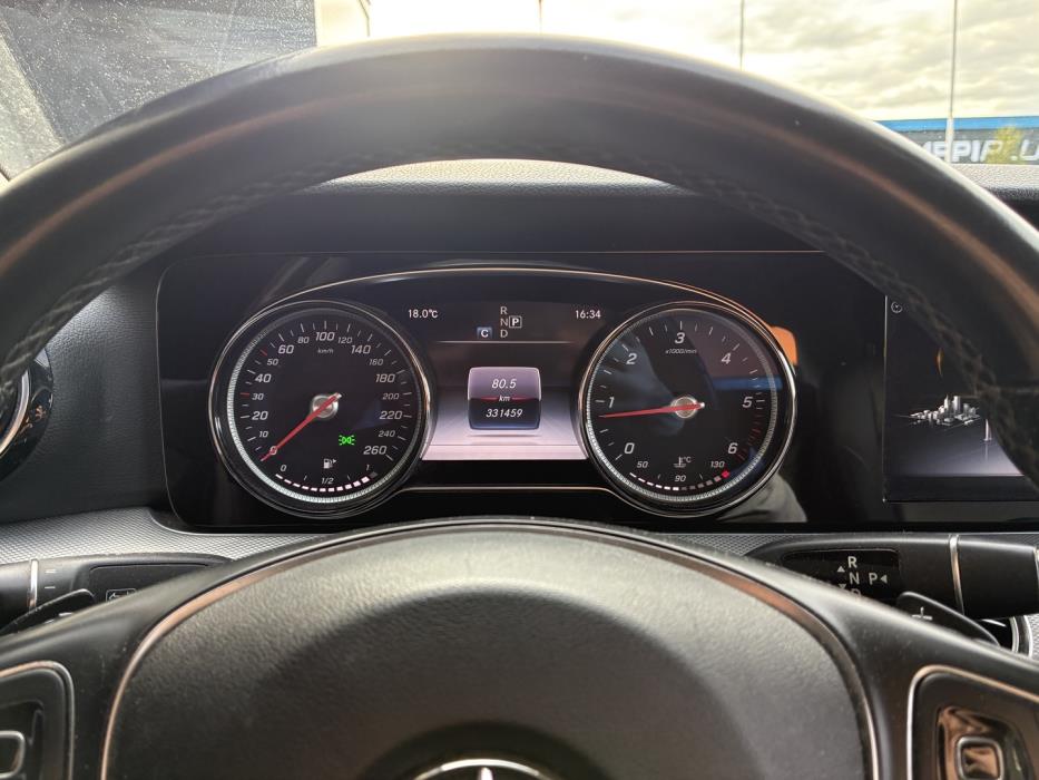MERCEDES-BENZ E 2018