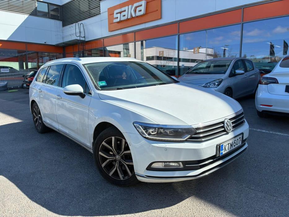 VOLKSWAGEN Passat 2019