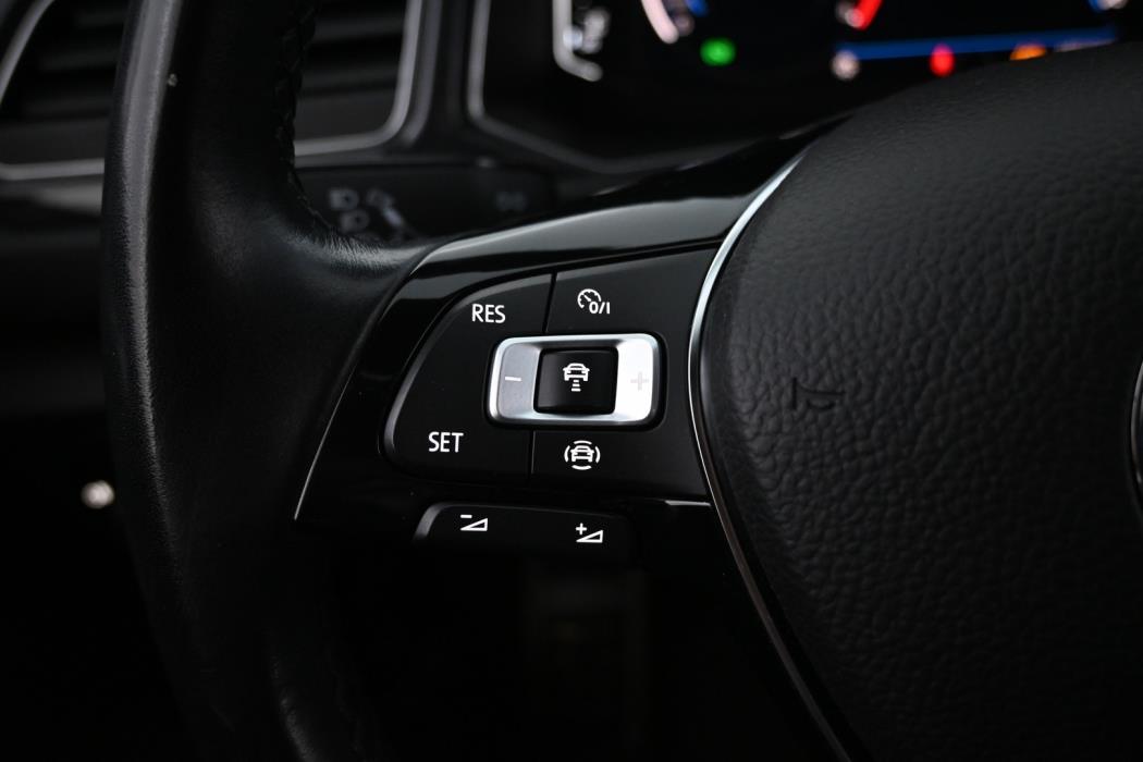 VOLKSWAGEN T-Roc 2020