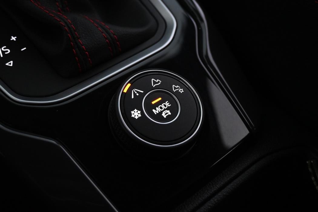 VOLKSWAGEN T-Roc 2020