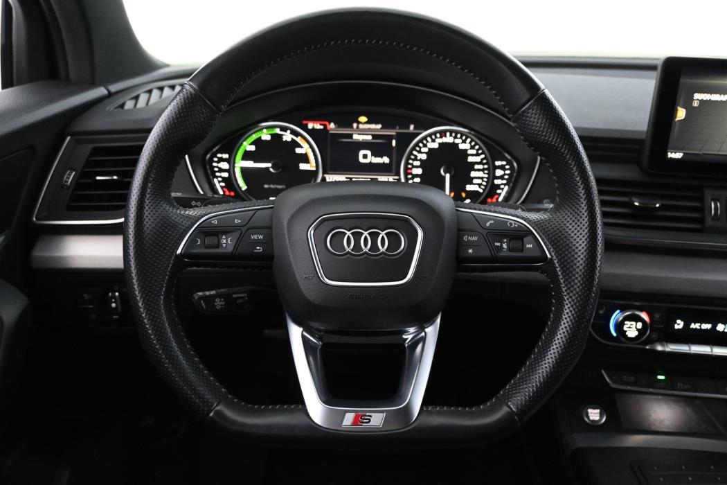AUDI Q5 2021