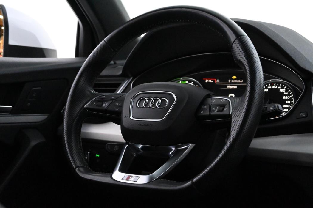 AUDI Q5 2021