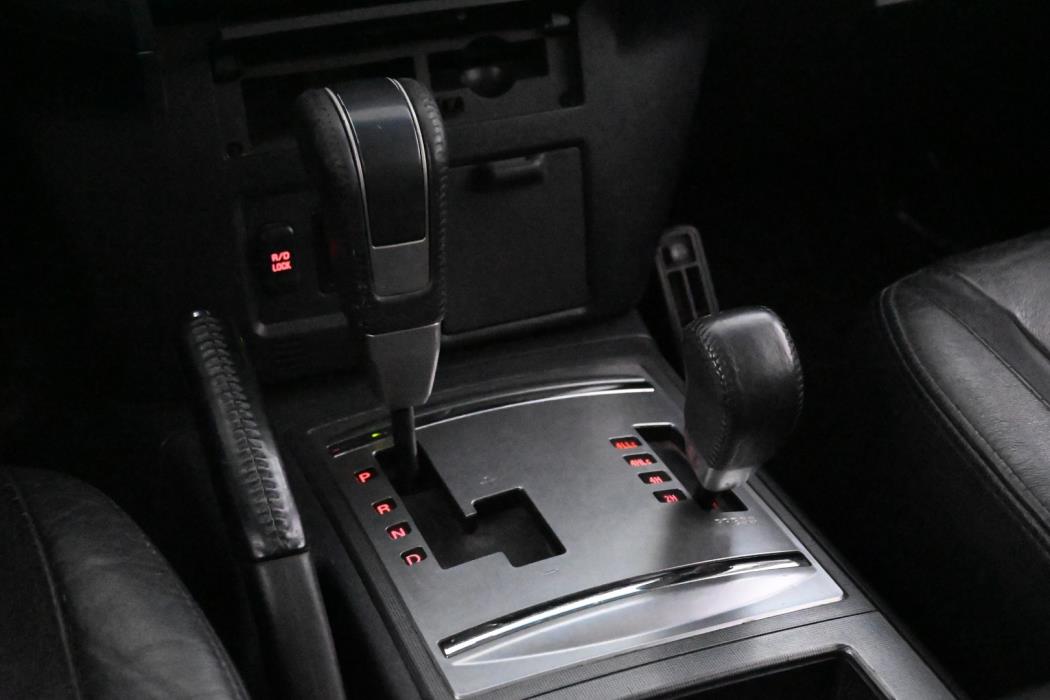 MITSUBISHI Pajero 2008