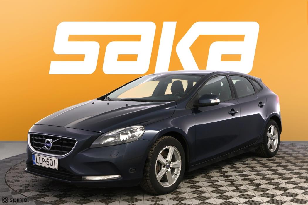 VOLVO V40 2013