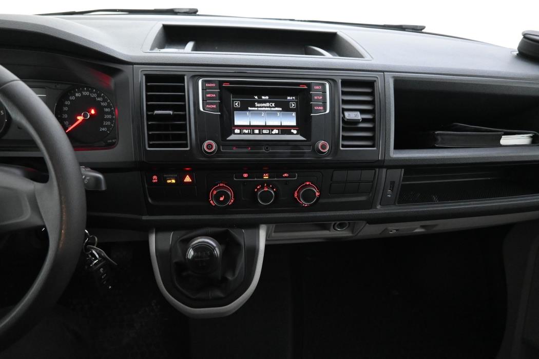 VOLKSWAGEN Transporter 2016