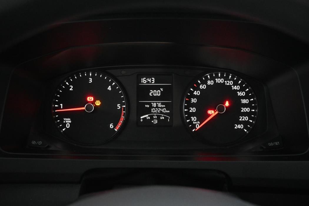 VOLKSWAGEN Transporter 2016