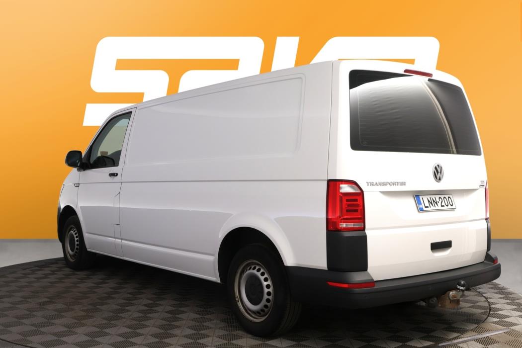 VOLKSWAGEN Transporter 2016