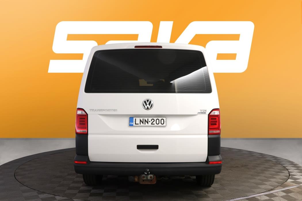 VOLKSWAGEN Transporter 2016
