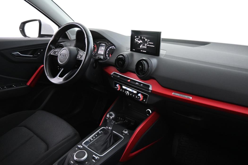 AUDI Q2 2017