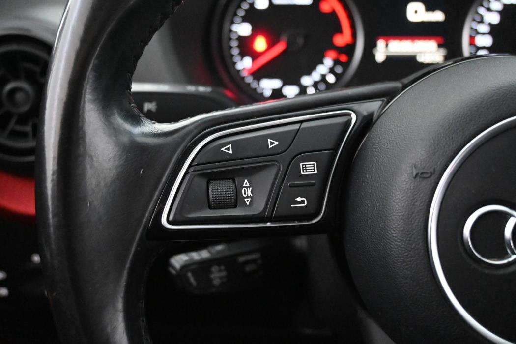 AUDI Q2 2017