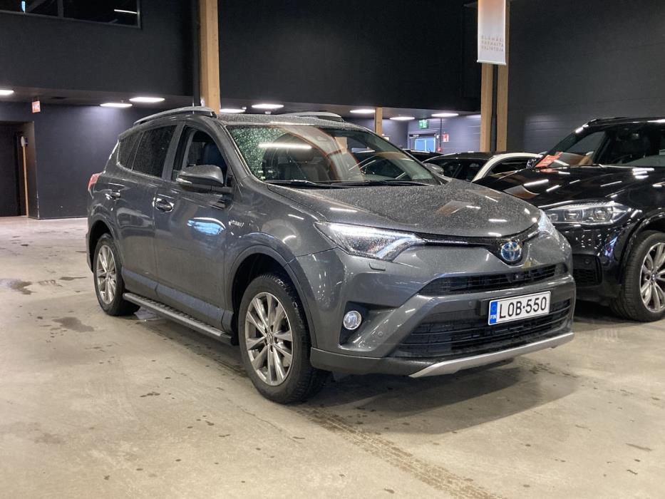 TOYOTA RAV4 2017
