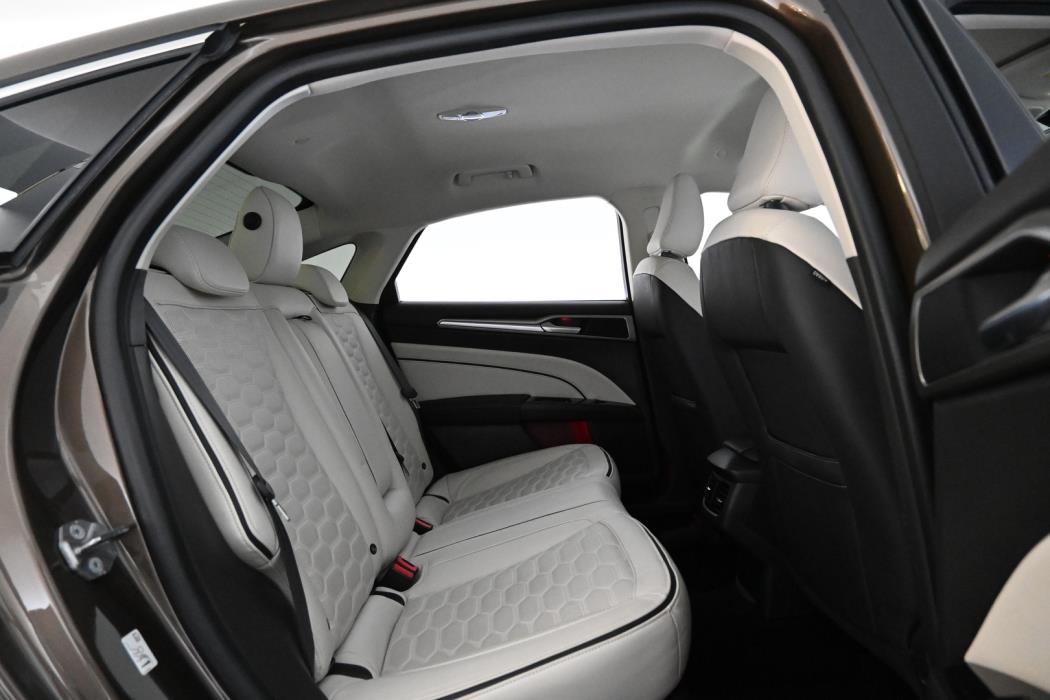 FORD MONDEO 2018
