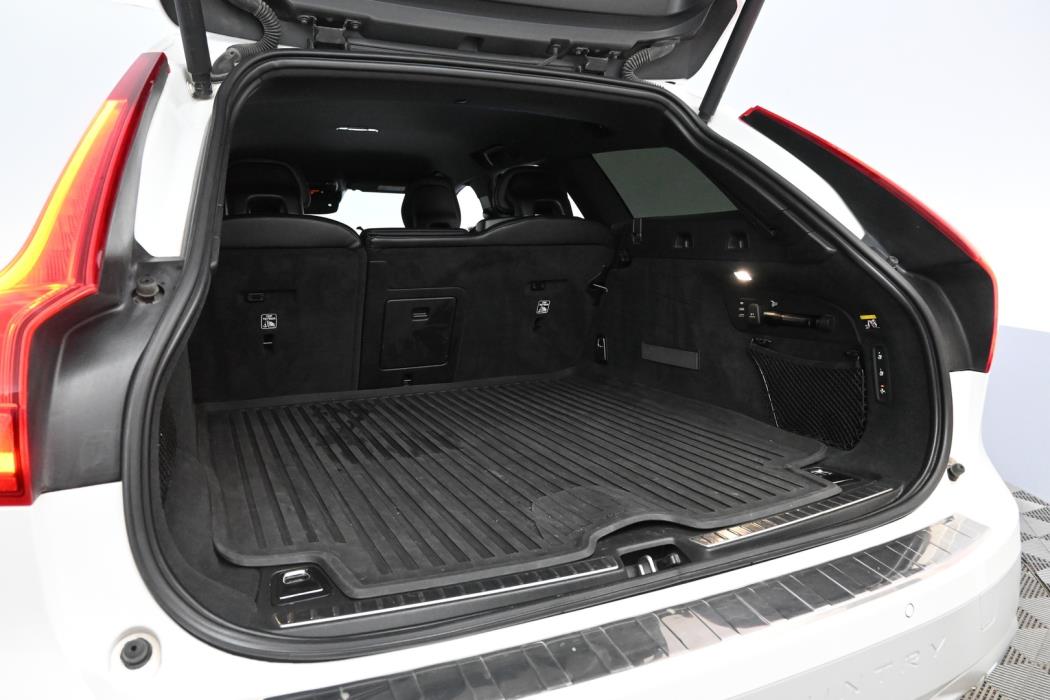 VOLVO V90 Cross Country 2018
