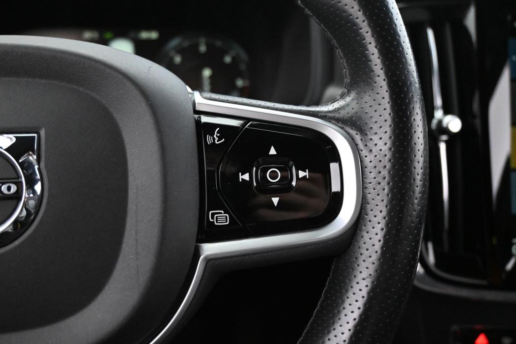 VOLVO V90 Cross Country 2018