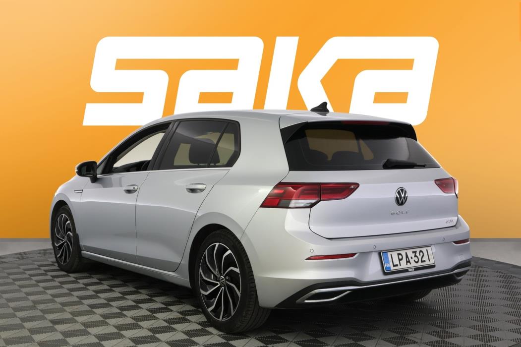 VOLKSWAGEN Golf 2020