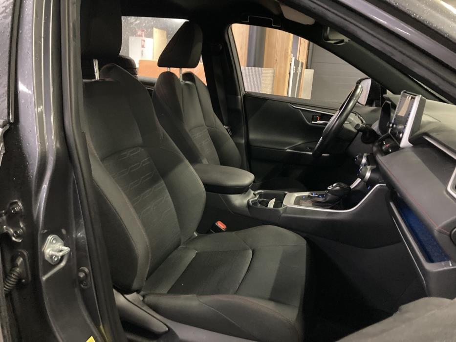 TOYOTA RAV4 Plug-in 2021