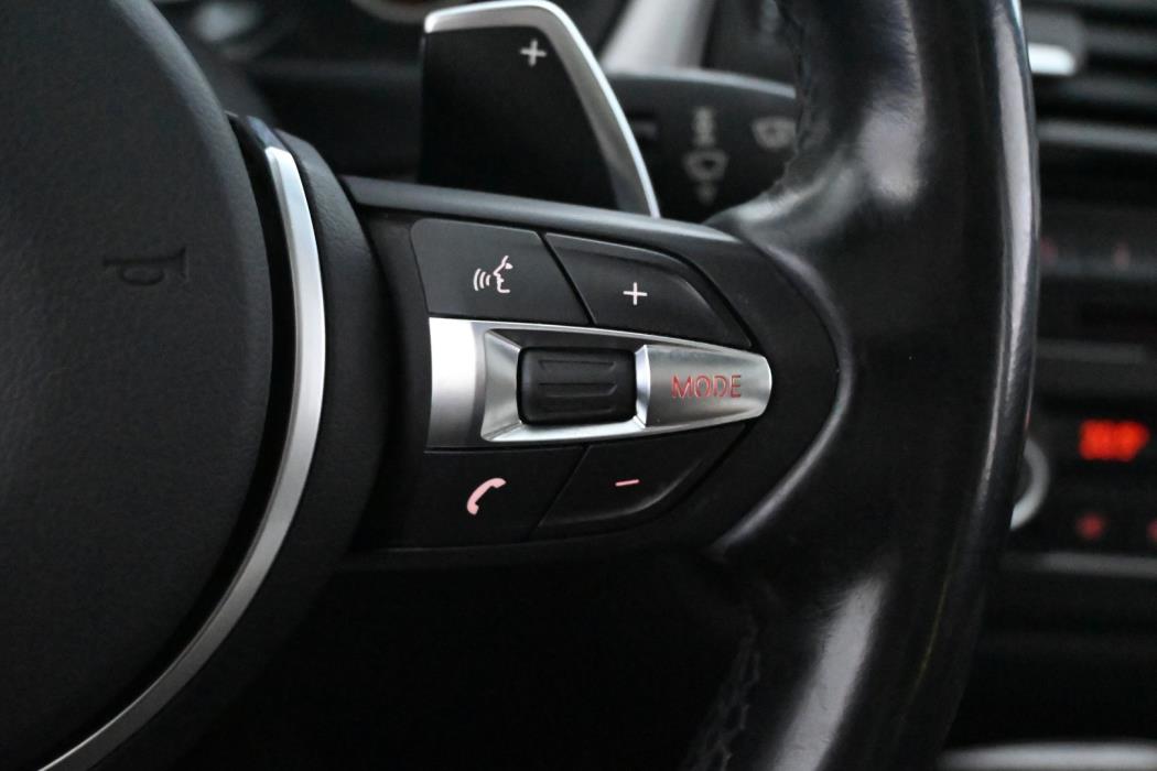 BMW 330 2013