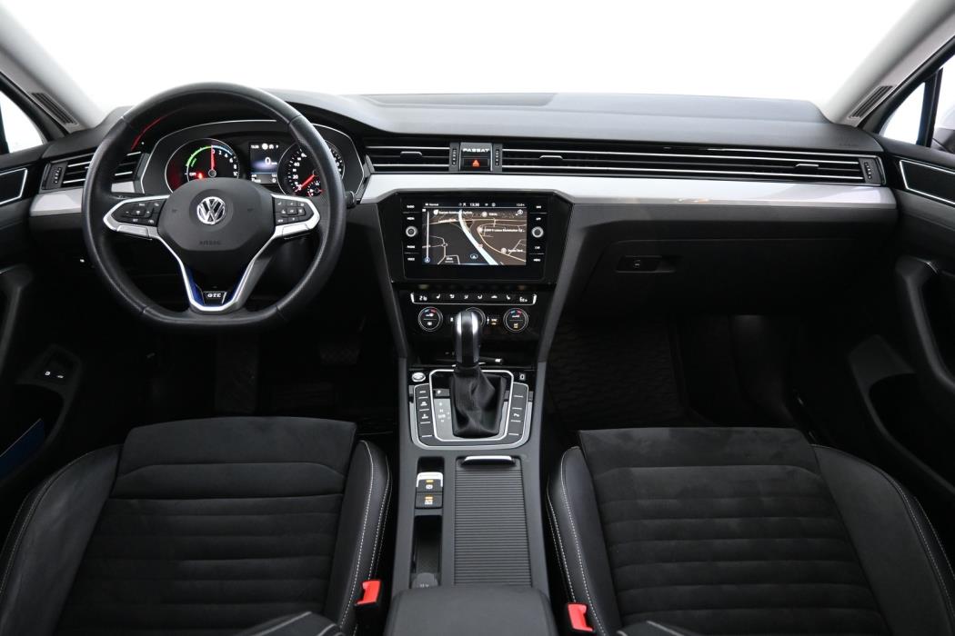 VOLKSWAGEN Passat 2020