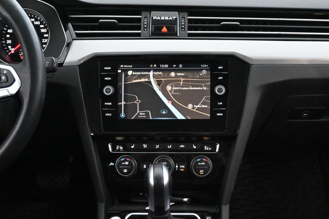 VOLKSWAGEN Passat 2020