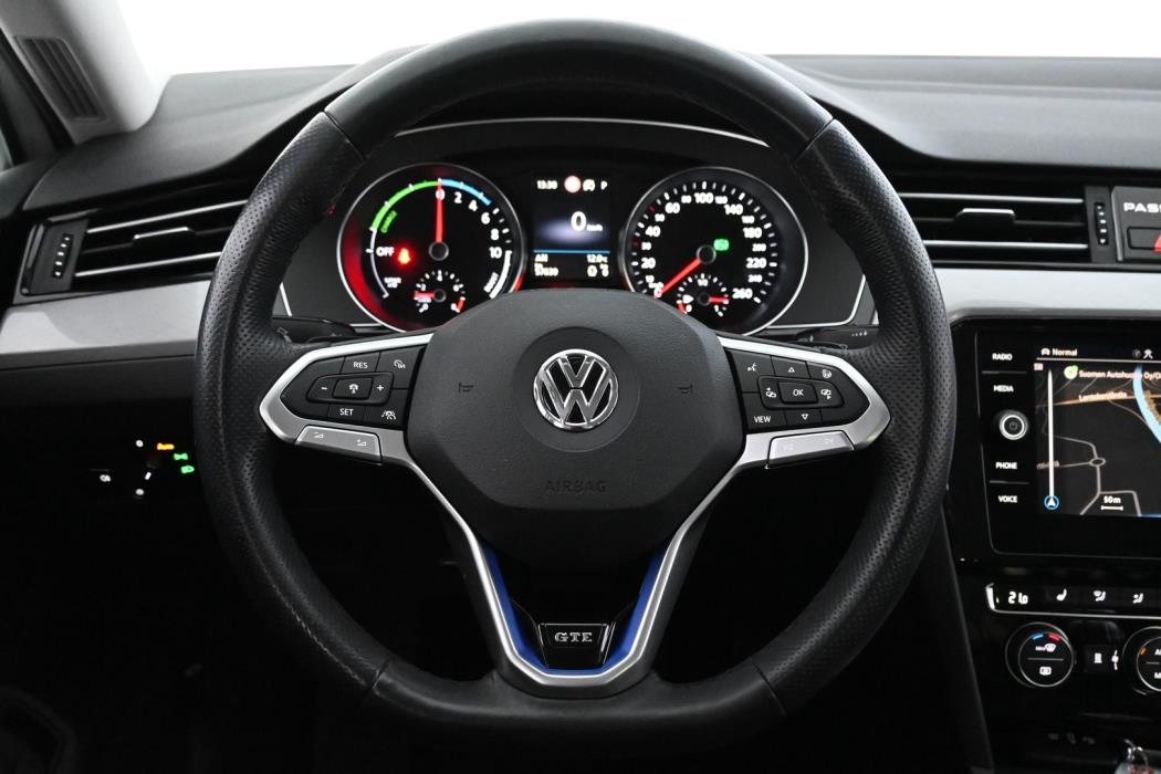 VOLKSWAGEN Passat 2020