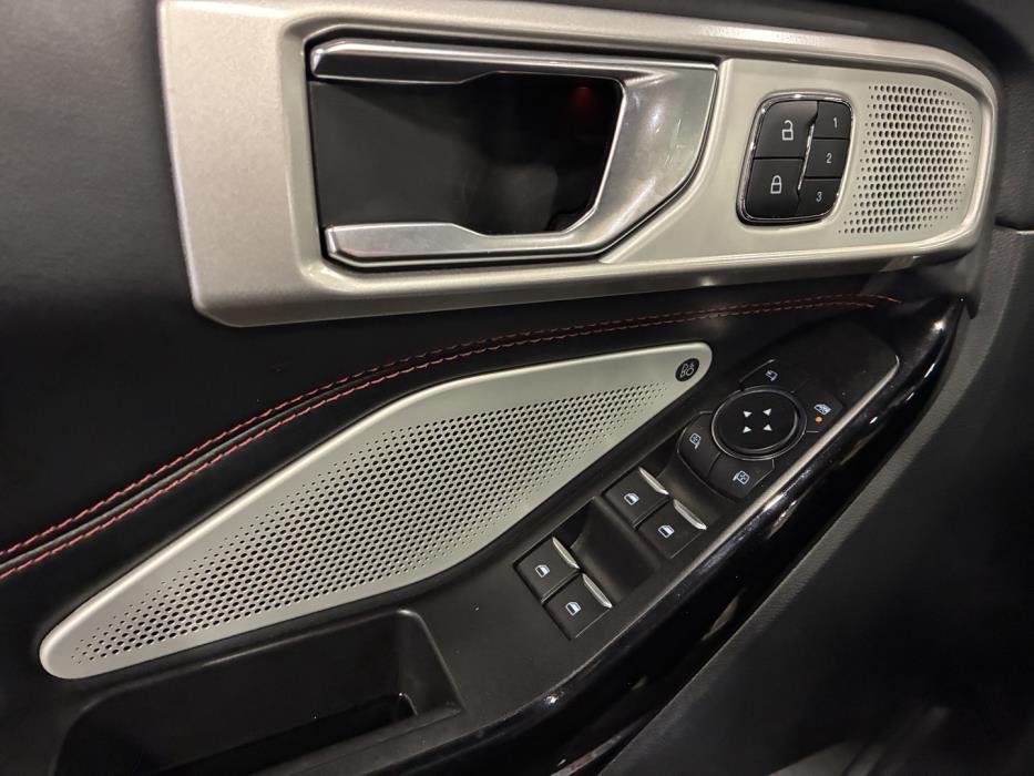 FORD Explorer 2023