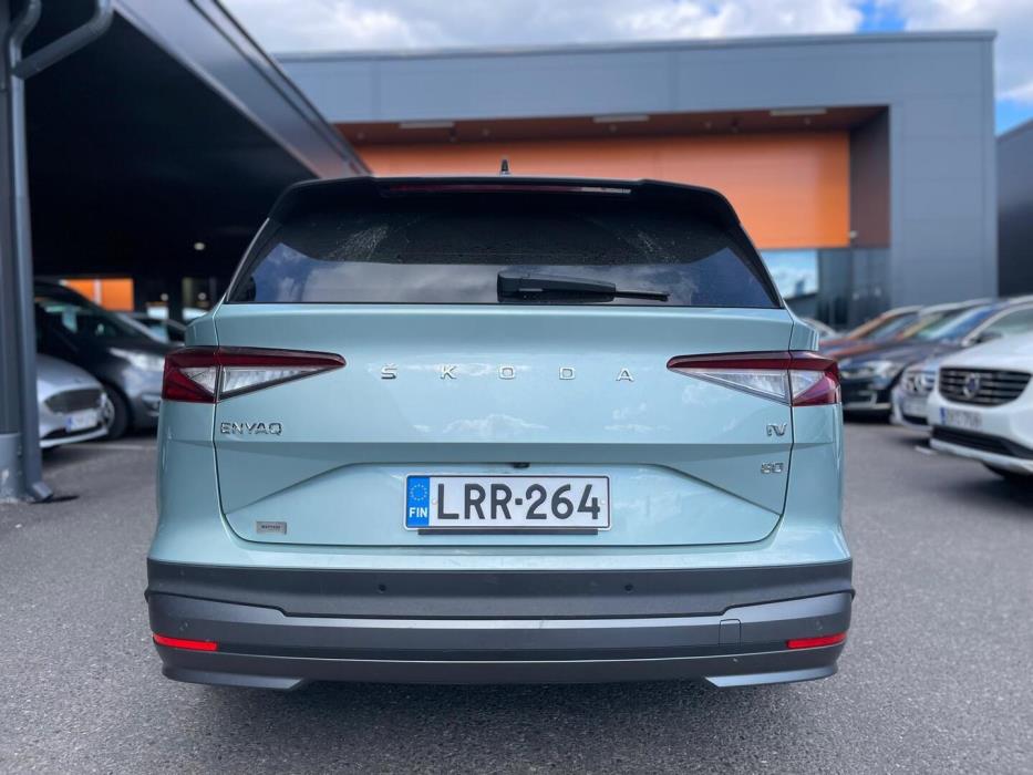 SKODA Enyaq 2023