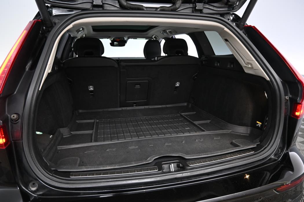VOLVO V60 2019