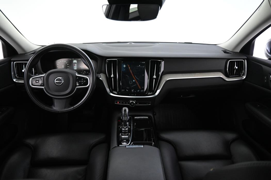 VOLVO V60 2019