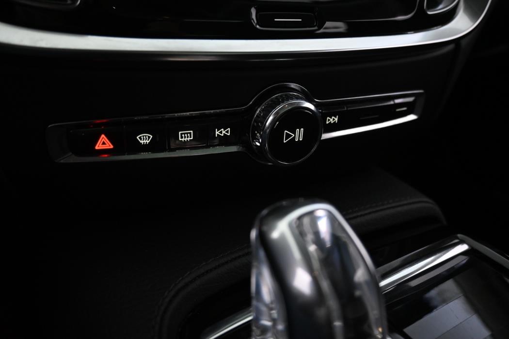 VOLVO V60 2019