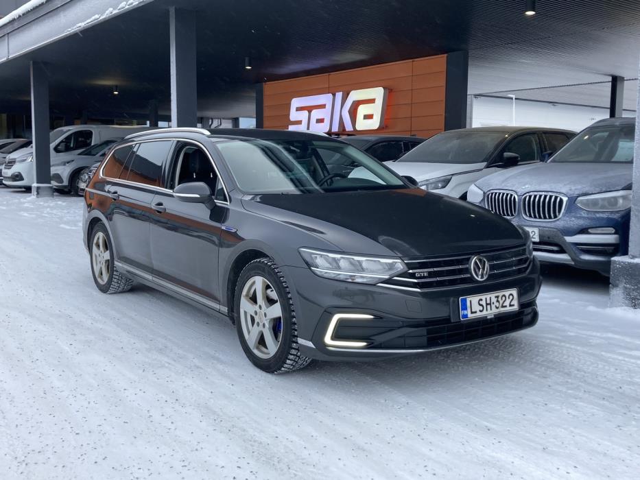 VOLKSWAGEN Passat 2020