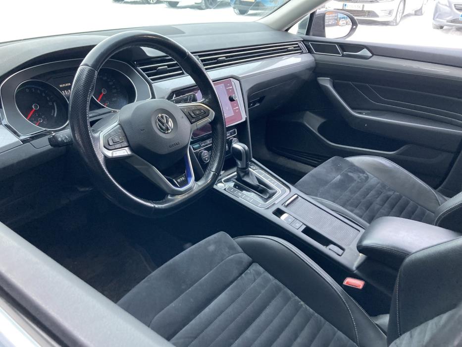 VOLKSWAGEN Passat 2020