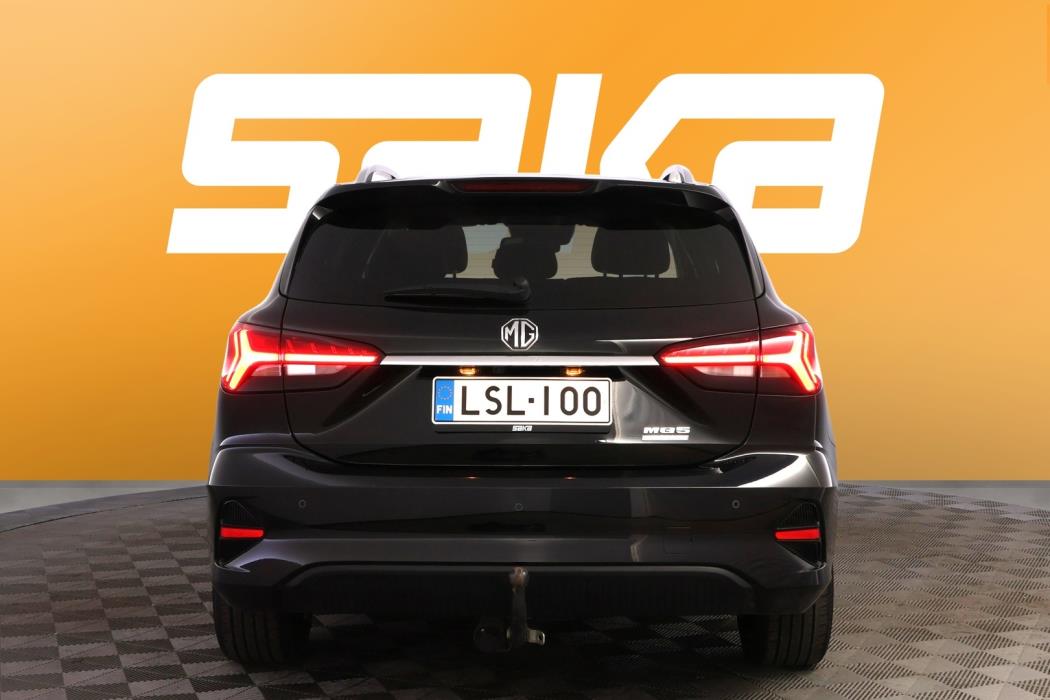 MG MG5 2023