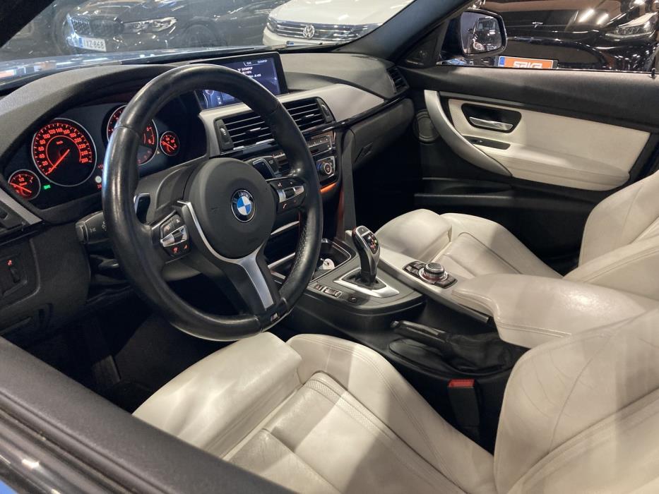 BMW 330 2013