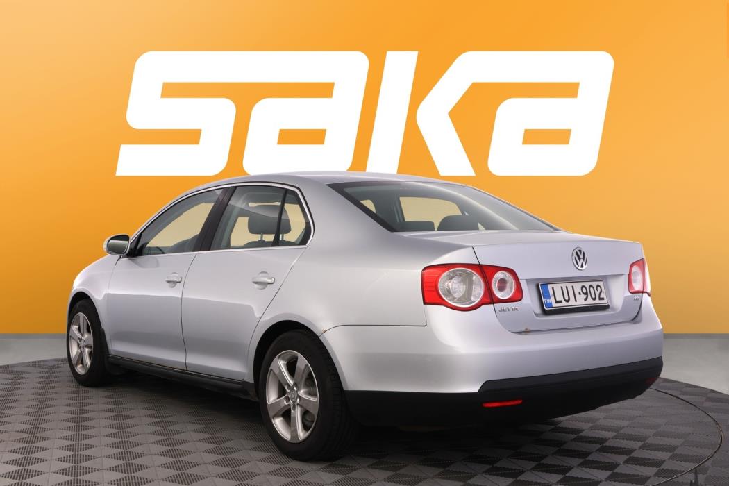 VOLKSWAGEN Jetta 2006