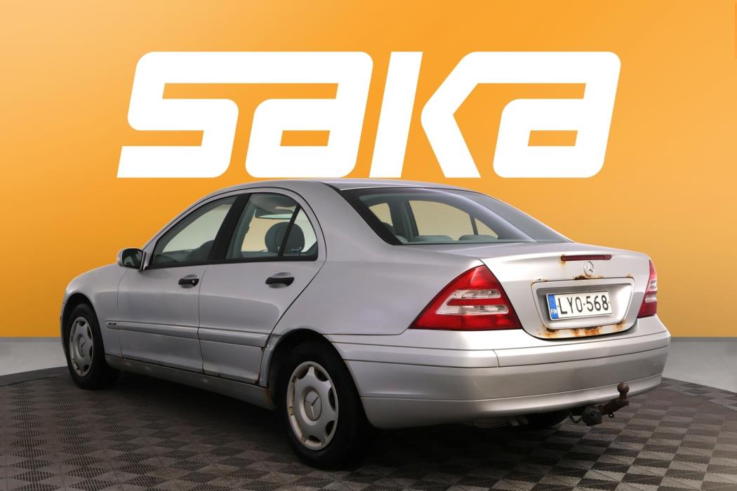 MERCEDES-BENZ C 2001