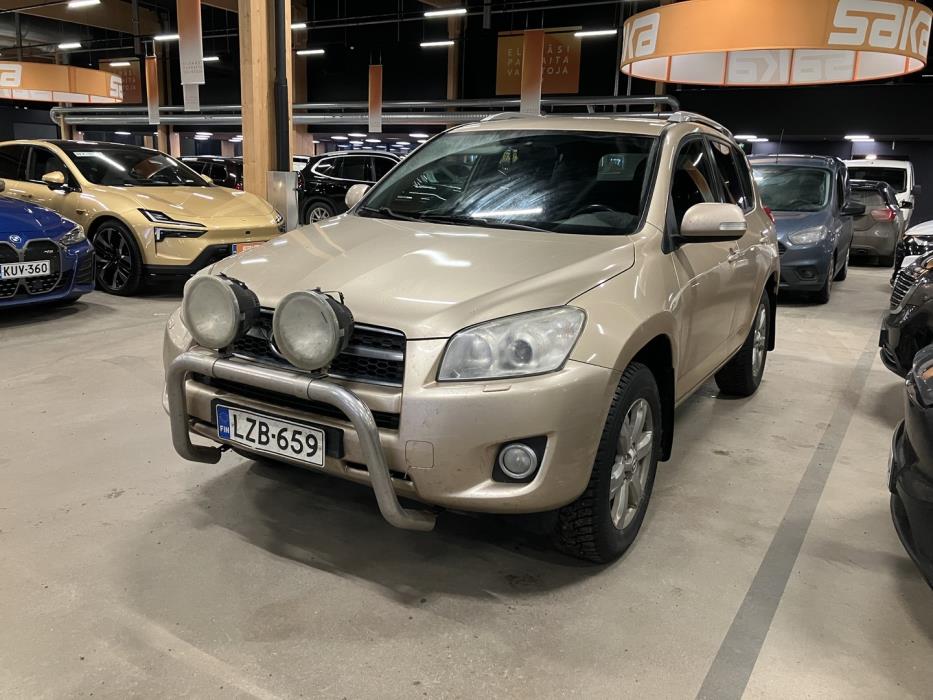 TOYOTA RAV4 2010