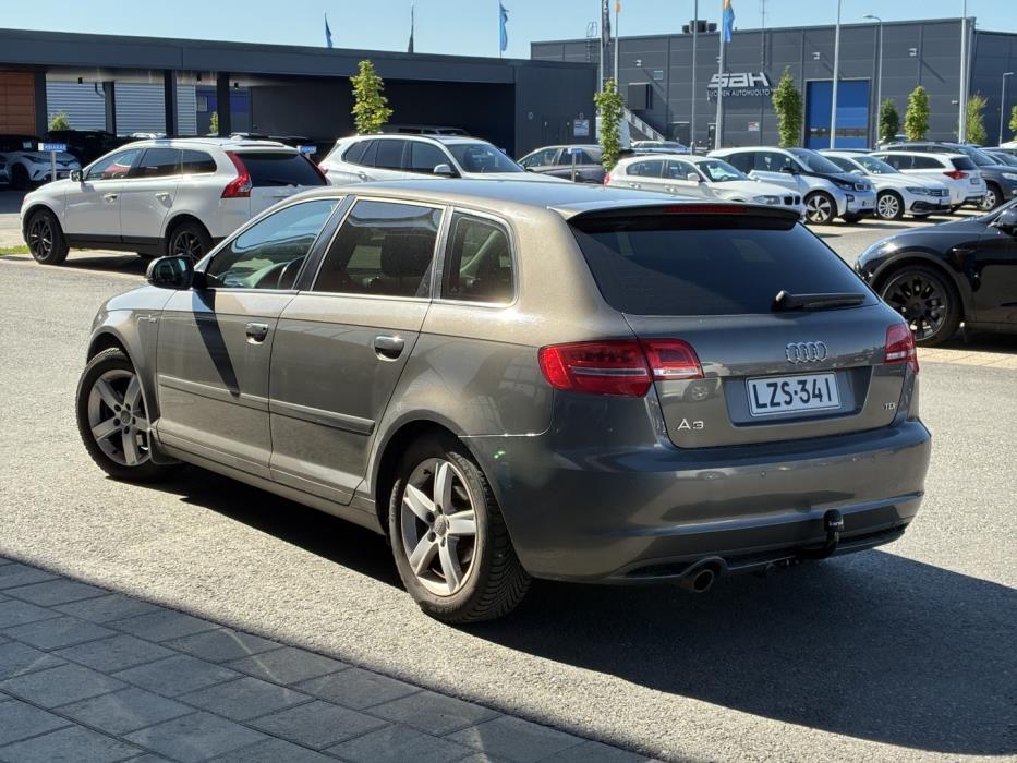 AUDI A3 2012
