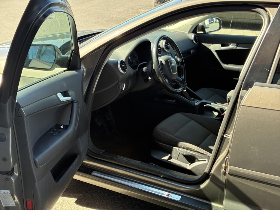 AUDI A3 2012