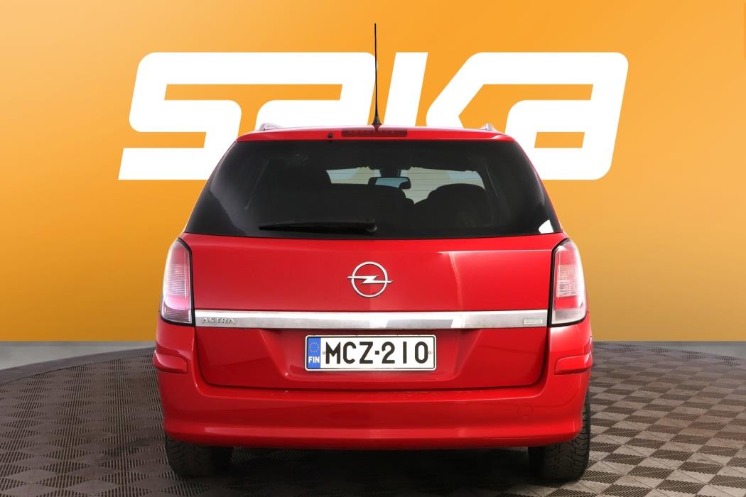OPEL Astra 2010