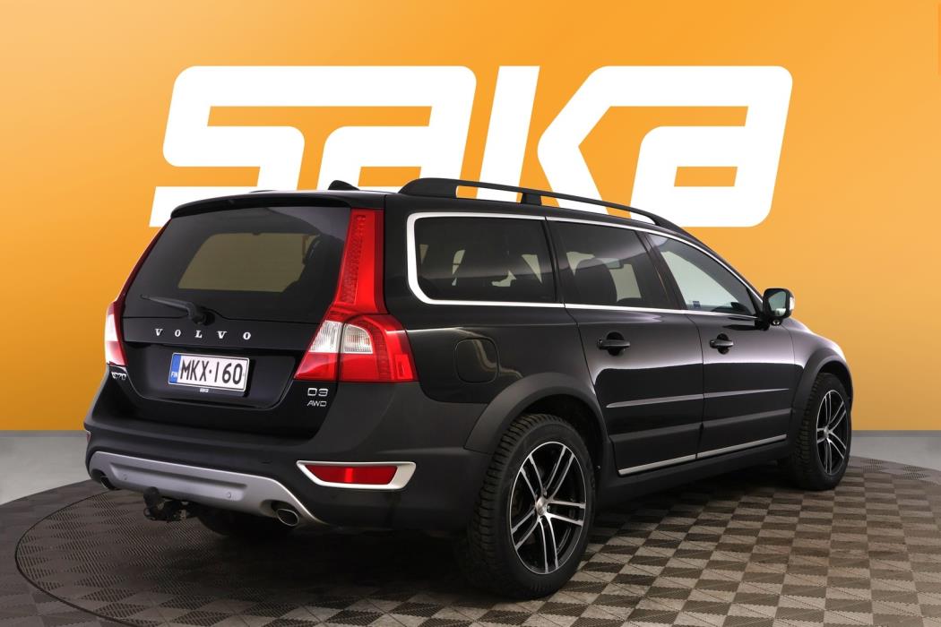 VOLVO XC70 2012