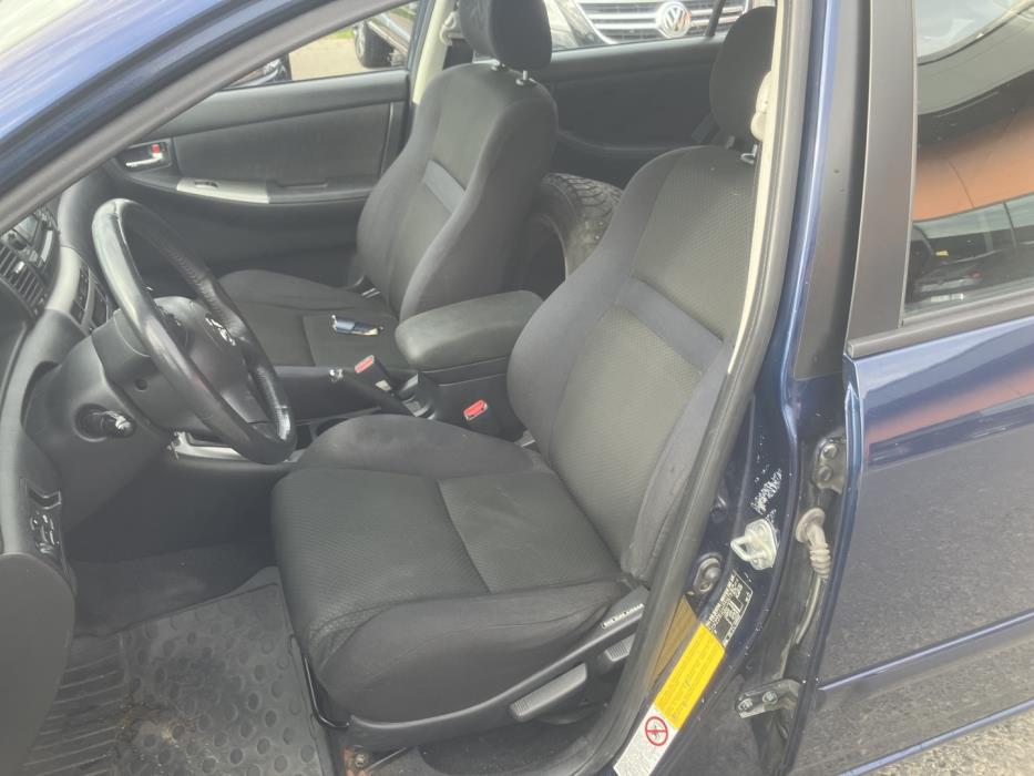 TOYOTA Corolla 2006