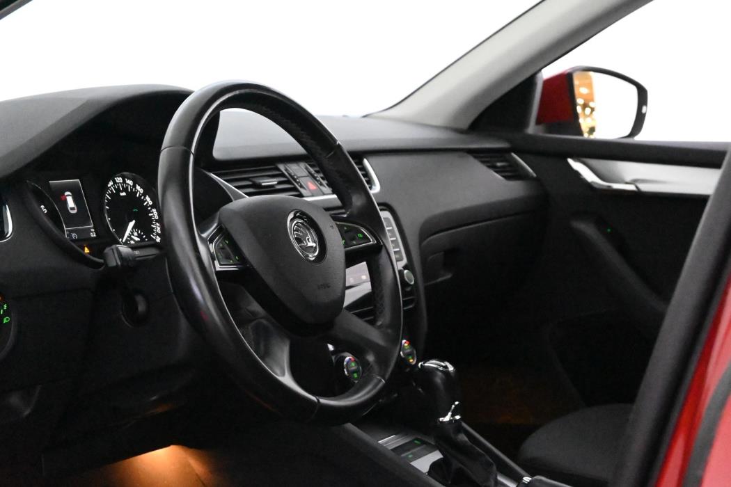 SKODA Octavia 2014