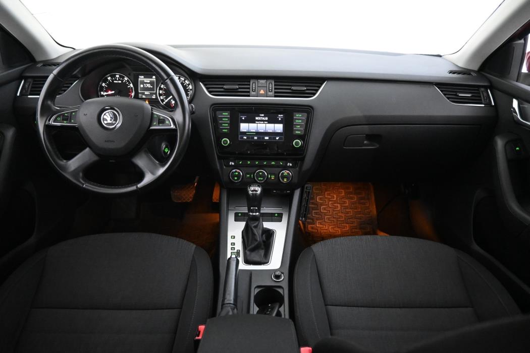 SKODA Octavia 2014