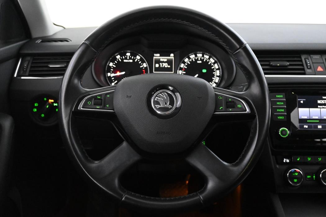 SKODA Octavia 2014