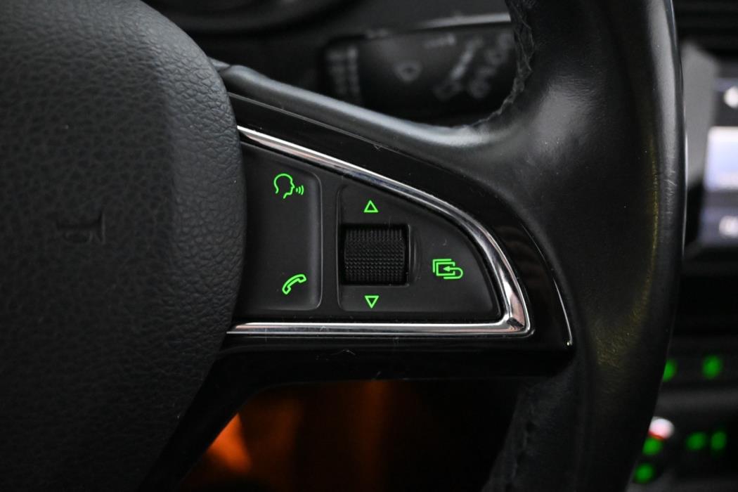 SKODA Octavia 2014