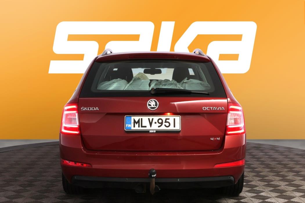 SKODA Octavia 2014