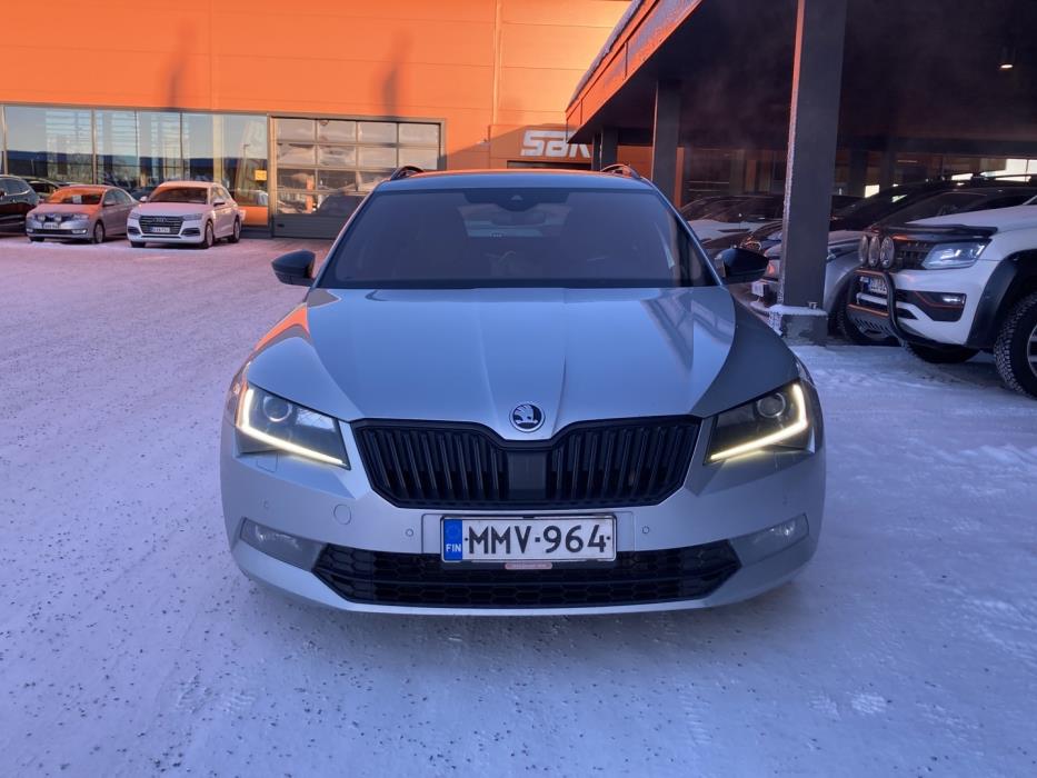 SKODA Superb 2018