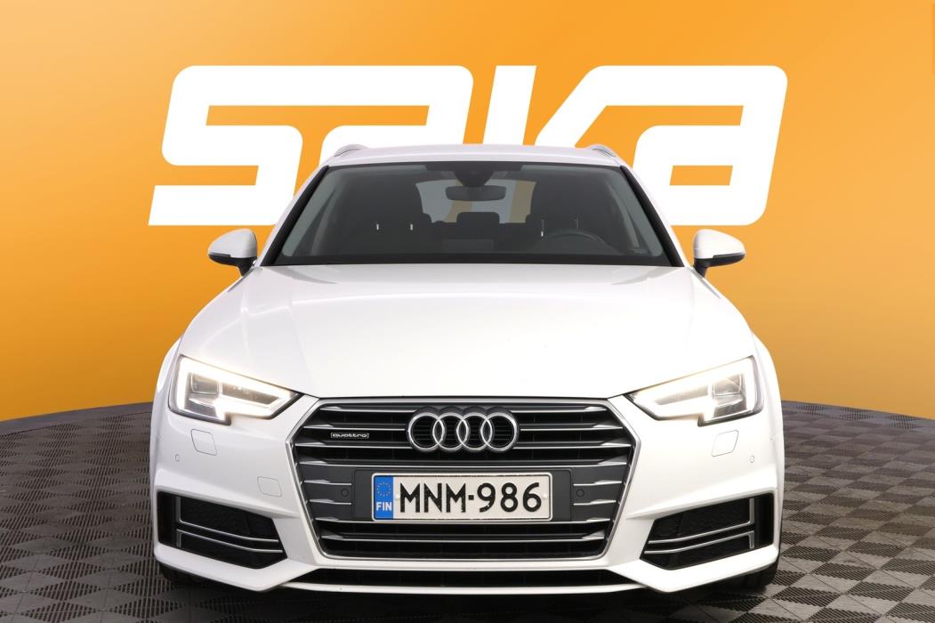 AUDI A4 2018