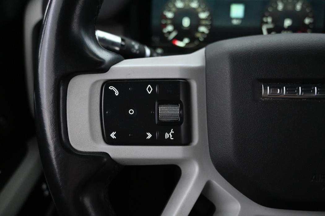 LAND ROVER Defender 2022